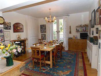 Anchor House Bed & Breakfast Dartmouth Exterior photo